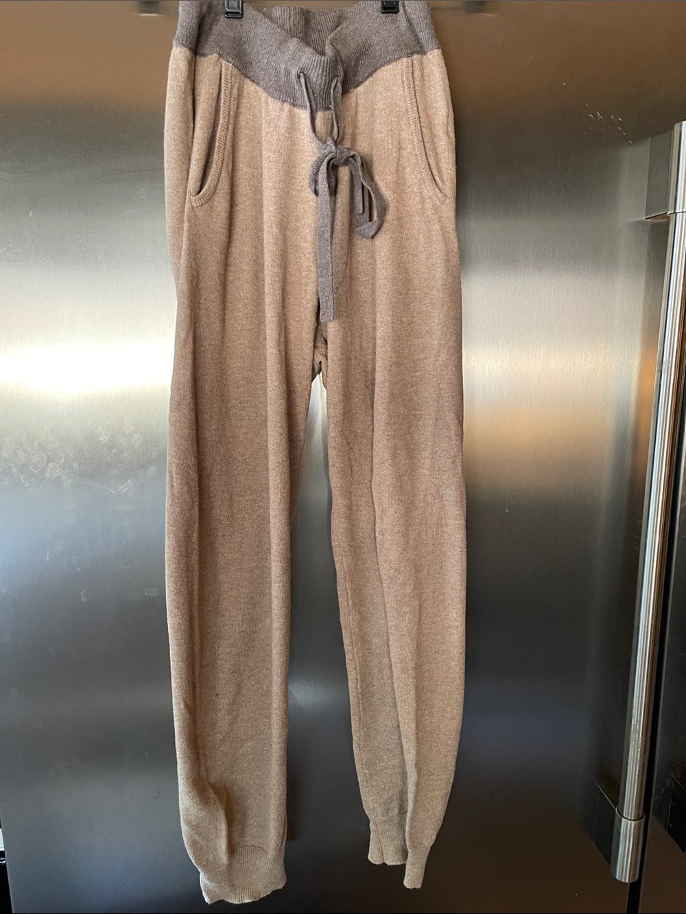 Thin sweater sweatpants size SMALL